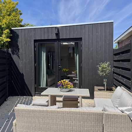 Modern Guest House. بيرشِن المظهر الخارجي الصورة